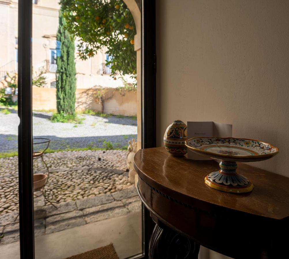 Hotel Palazzo Trigona Dependance à Noto Extérieur photo