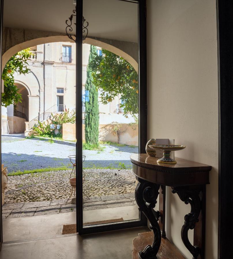 Hotel Palazzo Trigona Dependance à Noto Extérieur photo