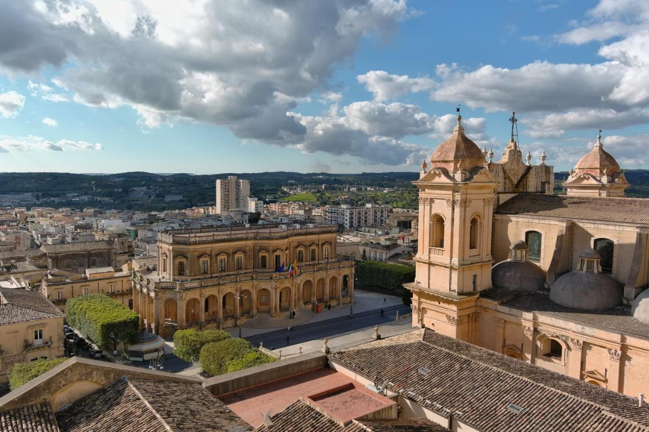 Hotel Palazzo Trigona Dependance à Noto Extérieur photo