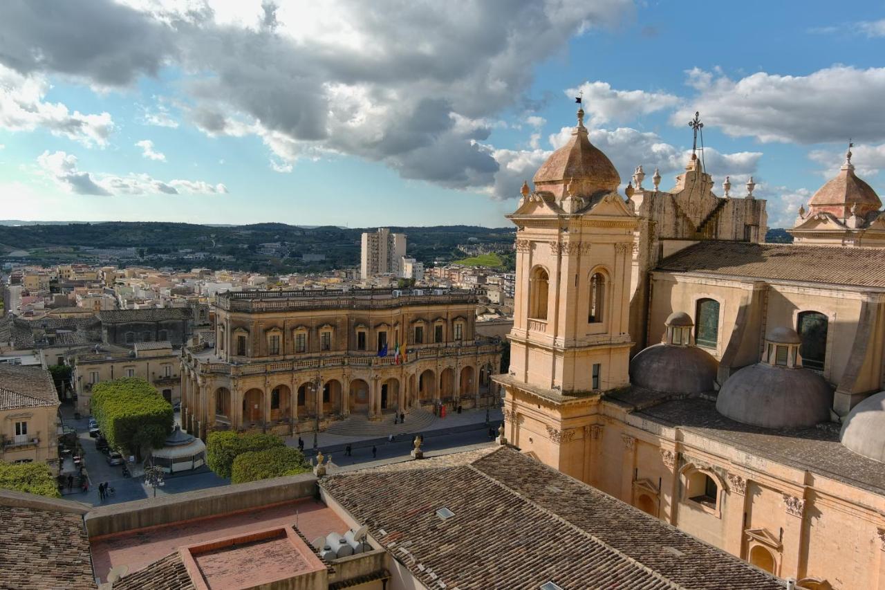 Hotel Palazzo Trigona Dependance à Noto Extérieur photo