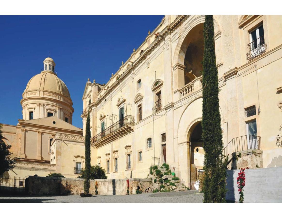 Hotel Palazzo Trigona Dependance à Noto Extérieur photo